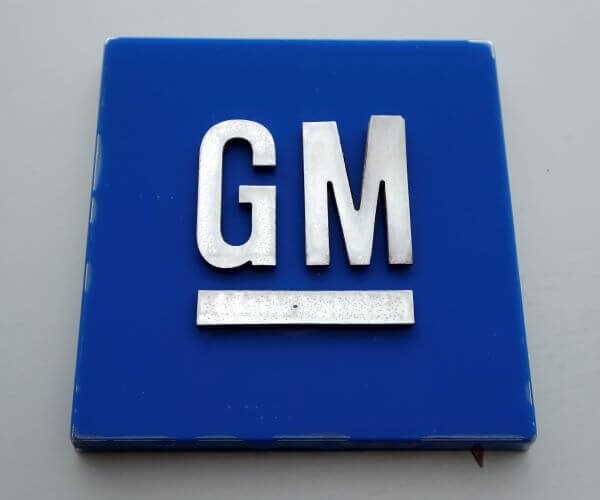 GM Posts Higher Profit, Reaffirms Outlook - But Margin Slips