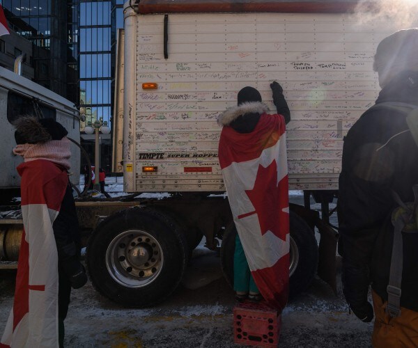 trucker covid protest canada 