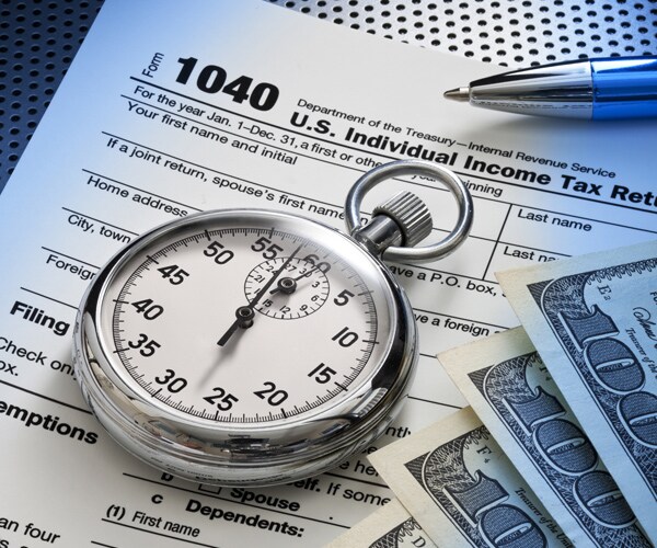 IRS Delays 'Working Poor' Tax Refunds to Catch Fraud, ID Theft