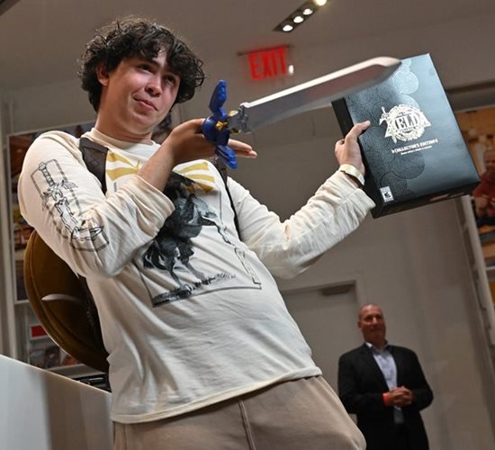 Gamers Rush to Get Nintendo's New 'Zelda'