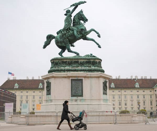 Austria Enters 4th Lockdown as COVID Cases Soar Anew in Europe