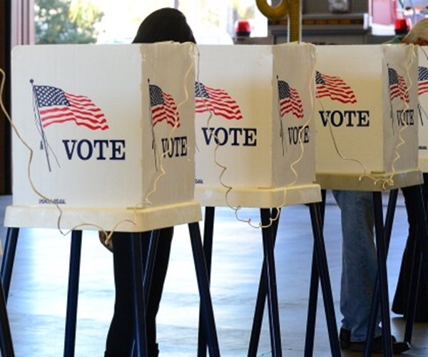 Voters in Florida Begin Early Voting in Crucial Primary