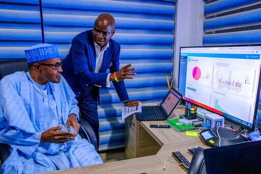 Nigerians Start Another Day of Waiting on Election Results