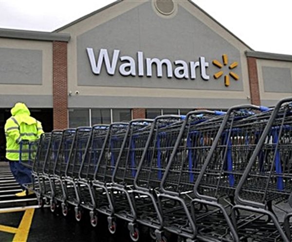 Walmart Shares Spike Amid 29 Percent Online Holiday-Season Sales Surge 