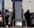US Gas Price Average Drops Below $3