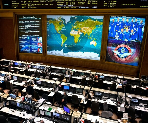 Report: Russia Threatens to Strand US Astronaut in Space