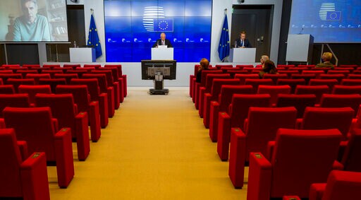 EU Imposes Sanctions on 6 Russians over Navalny Poisoning