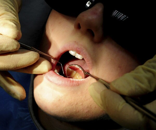 Tooth Screening May Predict Mental Health