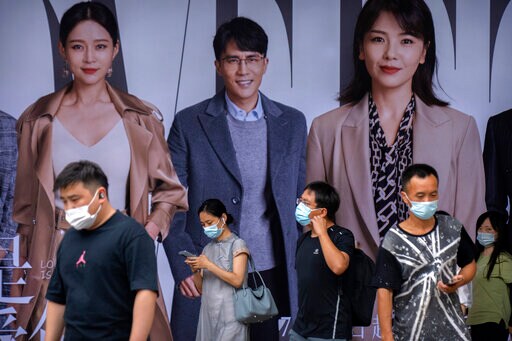 China's Worst Virus Outbreak in a Year Grows, 1 City Sealed