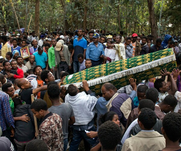 Ethiopia Landfill Collapse Death Toll of 113 Mostly Women, Kids