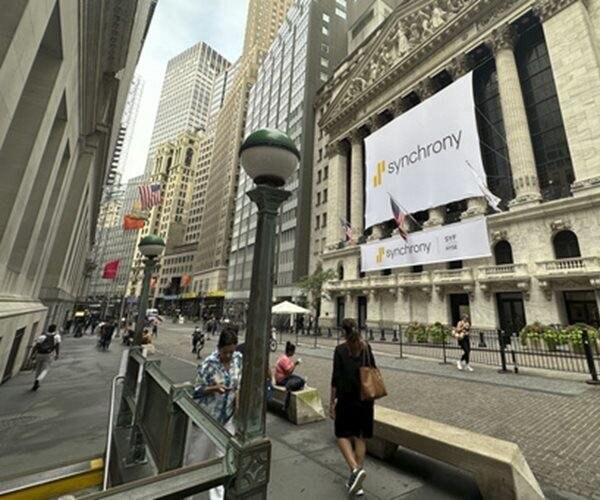 Wall Street Futures, Oil Jump After Hamas Leader Killed