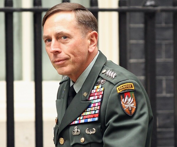 Petraeus on Questioning Generals: 'I Think We're All Fair Game'