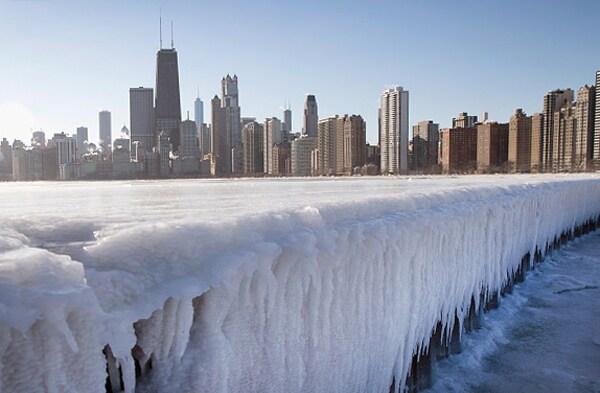 Chicago Cold Closes Schools; Likewise Across Midwest, East