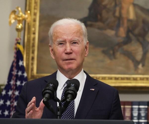 Biden Urged by Lawmakers To Consult Congress Before Sending Military to Ukraine