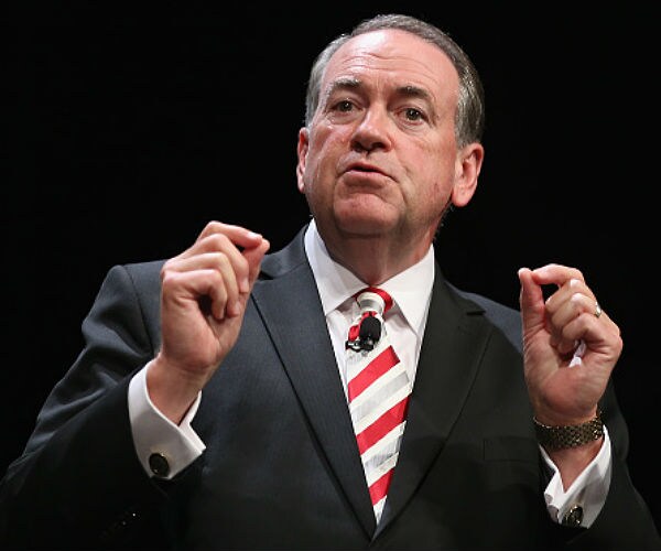 Huckabee: Unions Should Stop Putting All Eggs in Democrat Basket