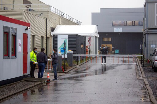 In Virus-struck Europe, Jabs Trigger Intense Political Fight