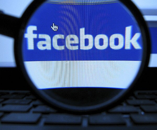 GOP Rushing to Pass Online Comments Lawsuit Bill