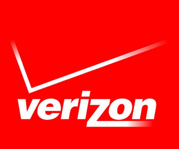 Verizon Reports Bigger-Than-Expected Fall in Quarterly Revenue