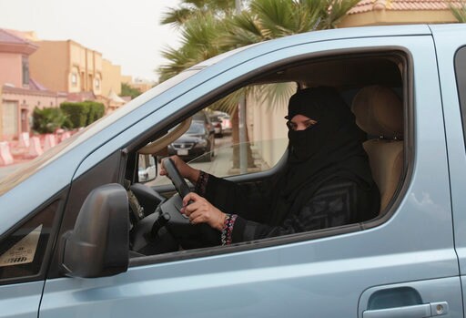 Saudi Women Will be Allowed to Drive, but Hurdles Remain