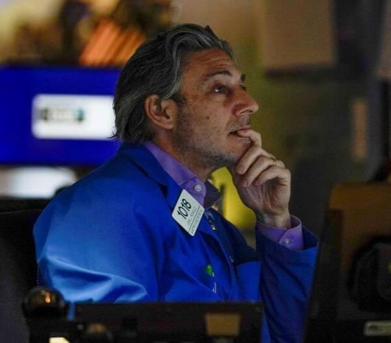 NYSE trader