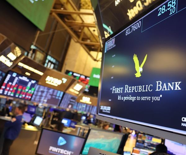 First Republic to Receive Billions From Large Banks