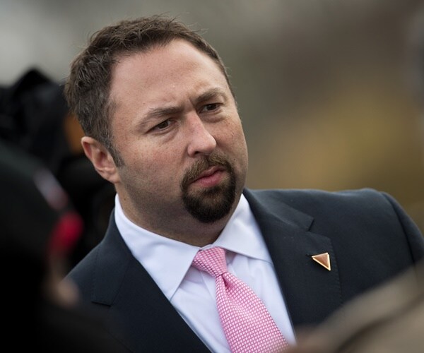 jason miller speaks to press