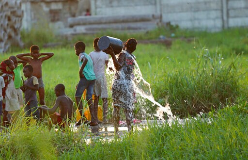 Mozambique Cyclone Death Toll up to 598; Cholera Spreads