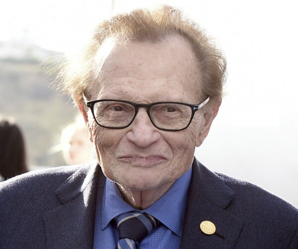 Larry King Says He Underwent Lung Cancer Operation
