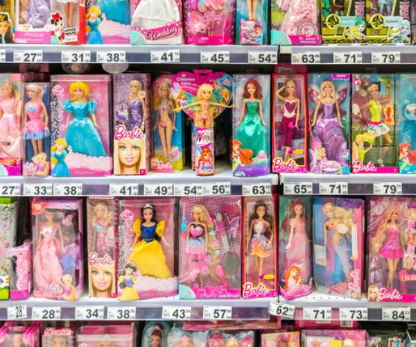 Mattel Plunges as Sales Decline, Toymaker Suspends Dividend