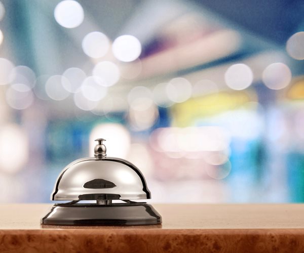 Negative Review of Hotel Goes Too Far and Leads to Man's Arrest