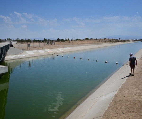 California to Cover Canal With Solar Panels in Experiment to Fight