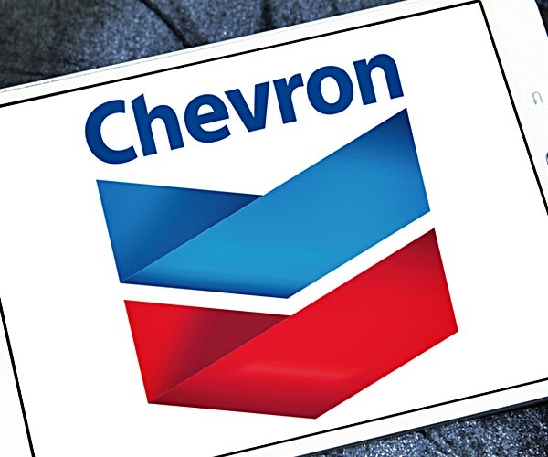 Chevron Overtakes Exxon Mobil as America's Largest Oil Company