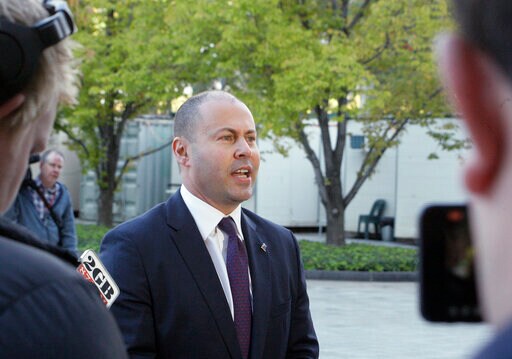 Australia Plans to Balance Books in Pre-election Budget