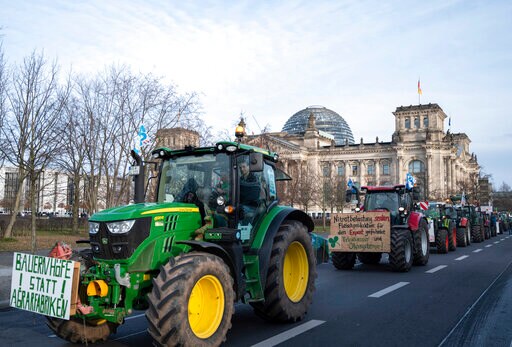 Protesters in Berlin Support Environment-friendly Farming