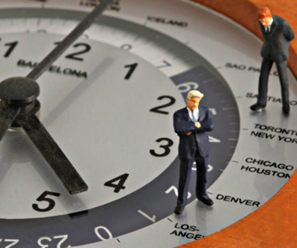 8 Ways to Say Bye-Bye to Jet Lag