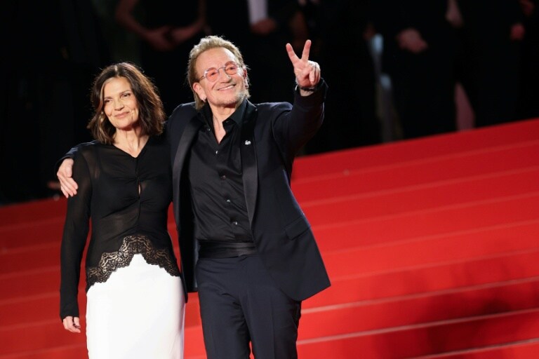 Rock star Bono made an impassioned plea for the West to stand by Ukraine at the Cannes film festival...