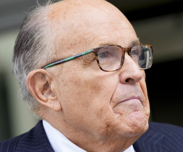 Rudy Giuliani Recovering From Pneumonia, Spokesman Says