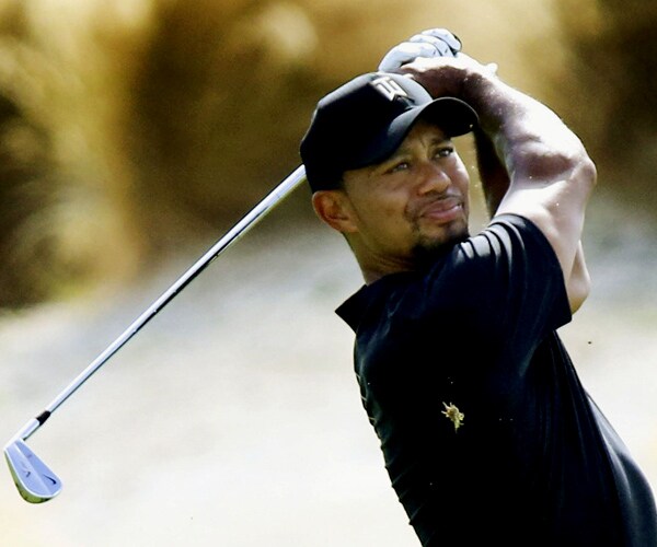 Tiger Woods at Back of Pack in Umpteenth Golf Comeback