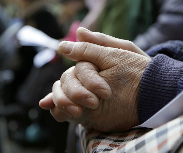 Phoenix City Council Gets Backlash After Dropping Opening Prayer