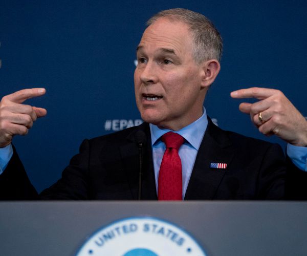 Trump Again Defends Pruitt: 'Doing a Great Job'