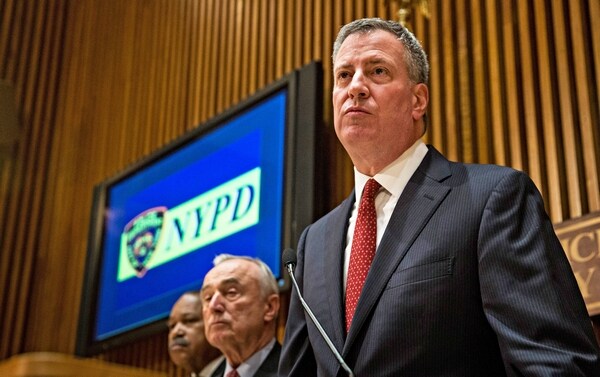 De Blasio to Fight NYPD Lawsuits in Court, Hire More Lawyers