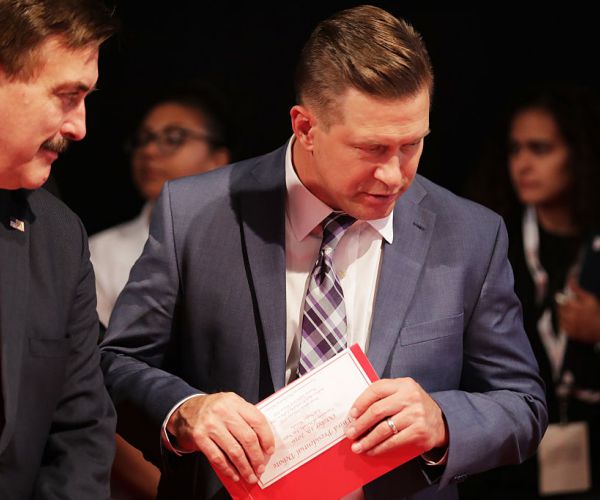 Stephen Baldwin: I Haven't Spoken to Brother Alec in Months