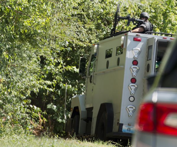 Police: Suspect Dead after Wounding 3 Kansas City Officers