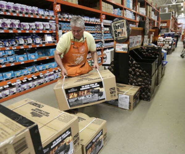 Home Depot Rides Housing Boom to Record Sales, Profit