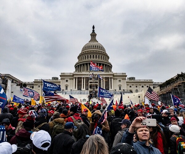 Court Doc: Lawyer For 17 Capitol Attack Defendants Hospitalized With COVID