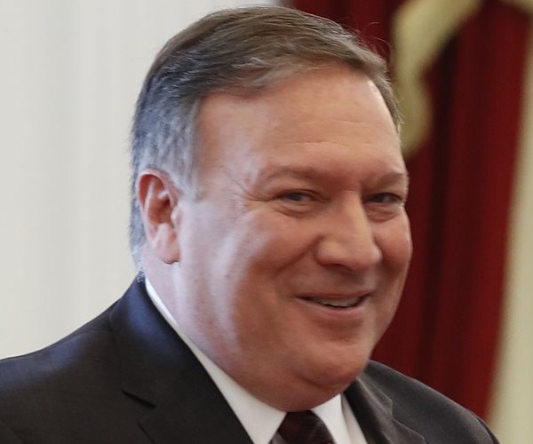 Pompeo Discusses Sanctions, Syria in Call With Russia's Lavrov