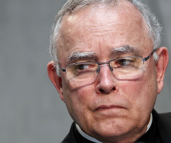 Philadelphia Archbishop: Clinton, Trump 'Both Have Astonishing Flaws'