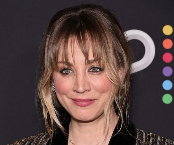 Kaley Cuoco Expecting First Child With 'Ozark' Actor Tom Pelphrey