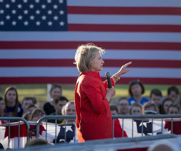 Dick Morris: Dems Love Hillary, But It'll be Tough to Elect Her