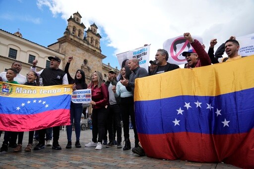 Venezuelans Living Abroad Want to Vote for President This Year but Can't Meet Absentee Requirements